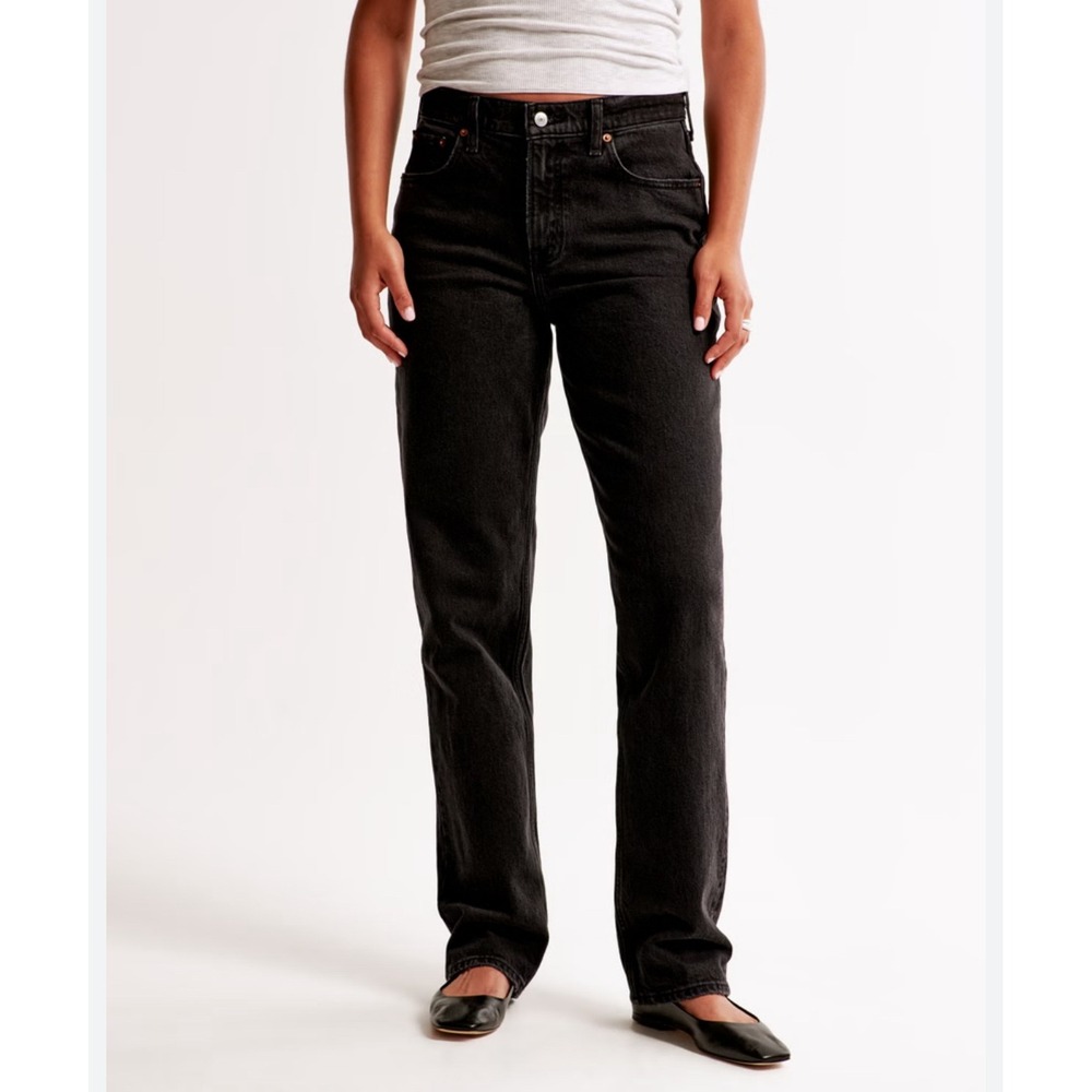 Abercrombie & Fitch The 90s Slim Straight Ultra High‎ Rise Black Jeans
